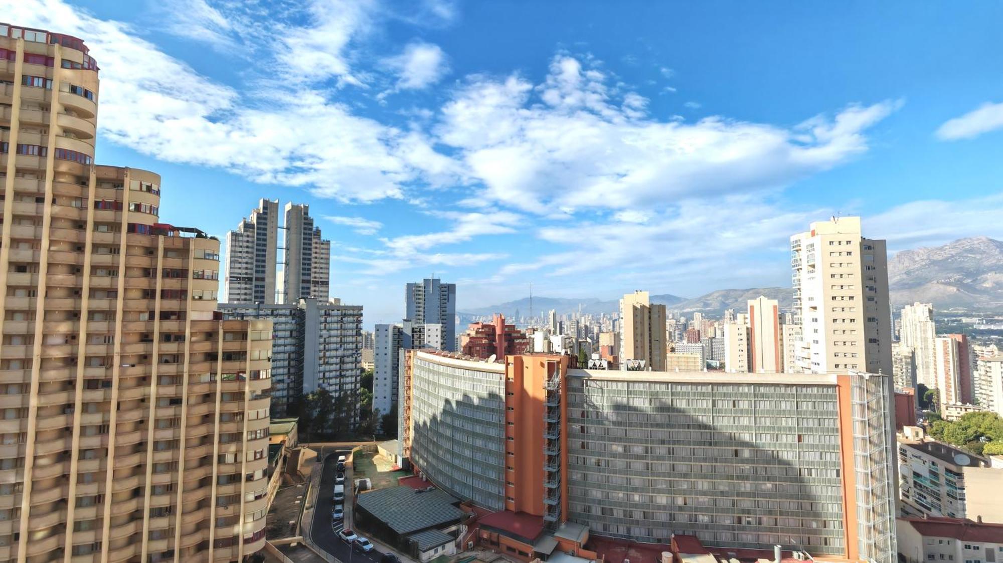 Skyline 5 Apartment With Private Balcony And Nice Views Benidorm Luaran gambar